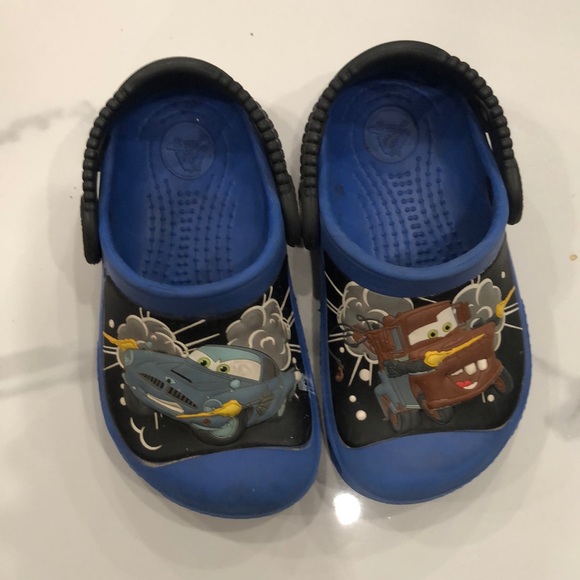 CROCS Other - Boys Crocs Cars theme